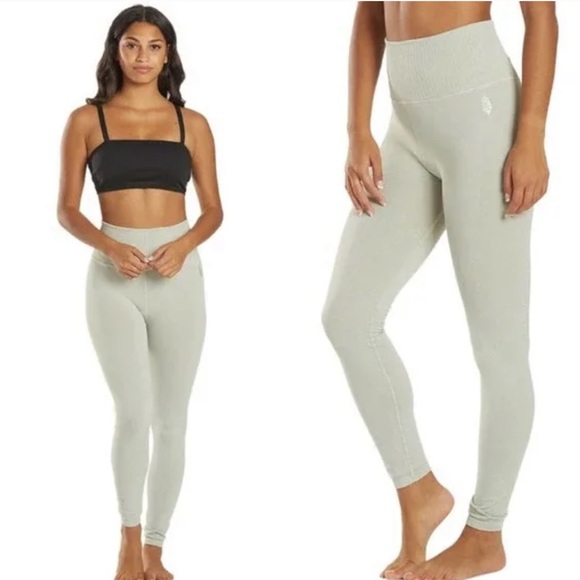 - NWT  Free People Mystery Box $300+ MSRP - Picture 9 of 11